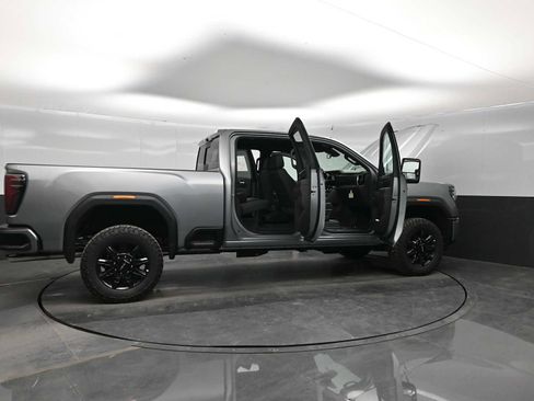 New 2026 GMC Sierra 2500 AT4 AWD/4WD image 45