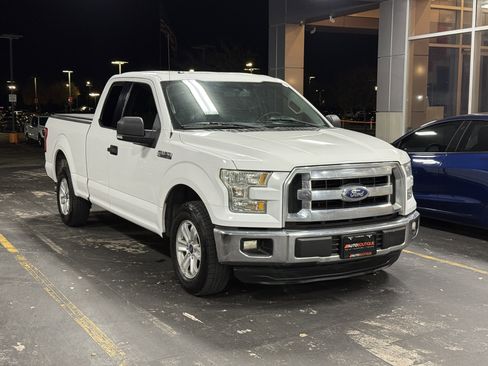 Used 2015 Ford F150 XLT w/ Equipment Group 301A Mid image 3