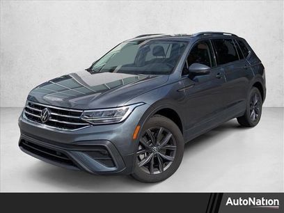 Used 2022 Volkswagen Tiguan SE