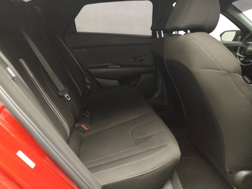 Used 2025 Hyundai Elantra Sport w/ Cargo Package FWD image 19