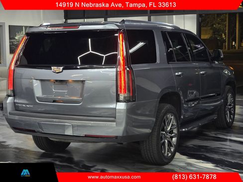 Used 2019 Cadillac Escalade Luxury w/ Escalade Sport Edition image 13