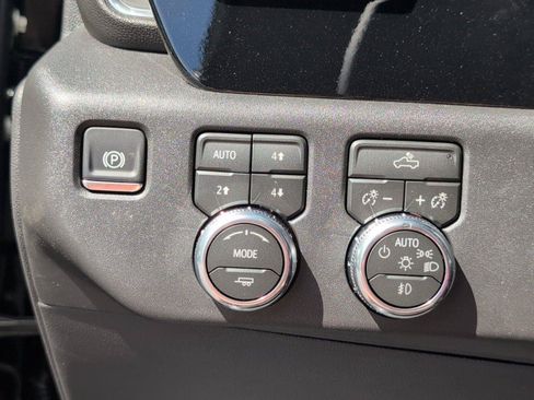 New 2026 GMC Sierra 1500 Elevation AWD/4WD image 30