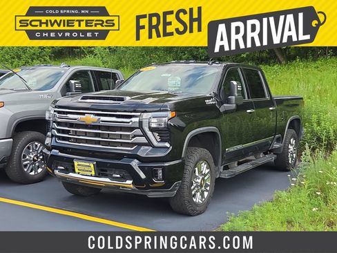 Used 2024 Chevrolet Silverado 3500 High Country w/ High Country Premium Package AWD/4WD image 1