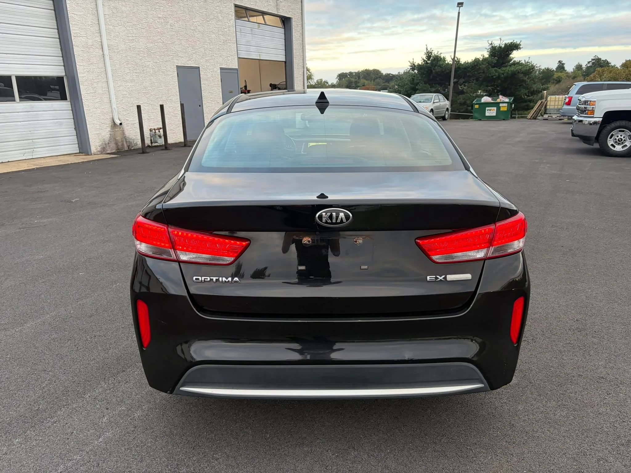 Used 2017 Kia Optima EX FWD image 13