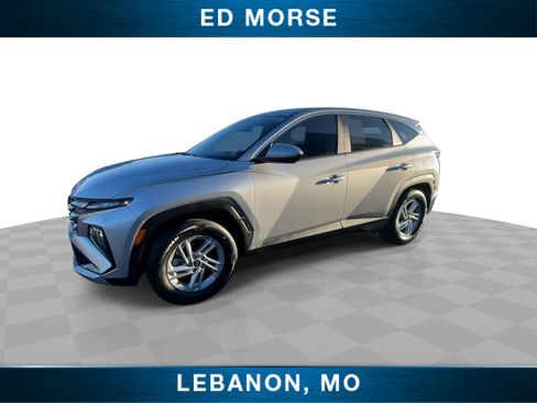 Used 2025 Hyundai Tucson SE image 4