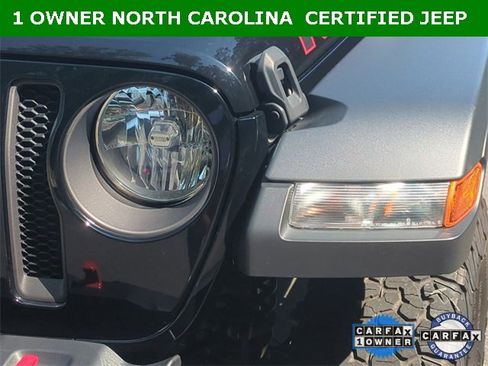 Certified 2023 Jeep Wrangler Rubicon w/ Cold Weather Group image 17