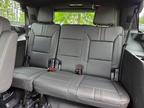 Used 2024 Chevrolet Tahoe RST w/ Luxury Package AWD/4WD image 14