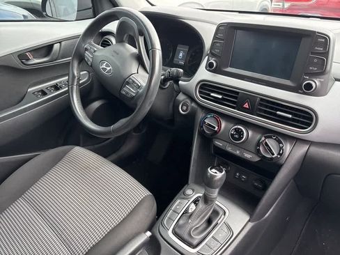 Used 2018 Hyundai Kona SEL w/ SEL Tech Package 02 image 6