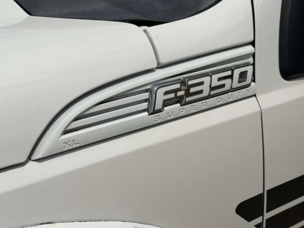 Used 2015 Ford F350 XL w/ Power Equipment Group AWD/4WD image 18