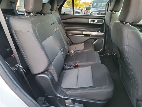 Certified 2023 Ford Explorer XLT image 17