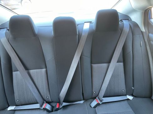 Used 2025 Nissan Sentra SV image 38