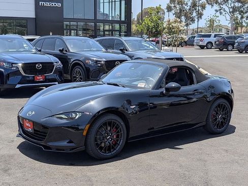 New 2025 MAZDA MX-5 Miata Club w/ Brembo/BBS Recaro Package image 8