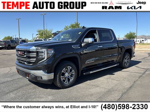 Used 2023 GMC Sierra 1500 SLT w/ SLT Convenience Package image 1