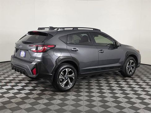 Used 2024 Subaru Crosstrek 2.0i Premium AWD/4WD image 3