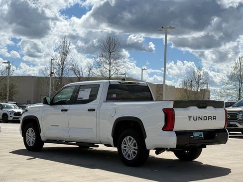 Used 2023 Toyota Tundra SR5 w/ SR5 Convenience Package image 4