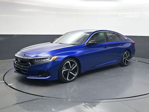 Used 2022 Honda Accord Sport image 8
