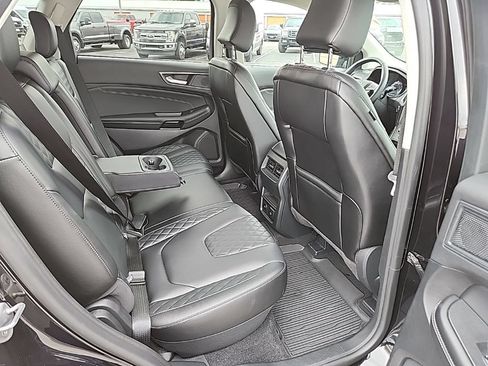 Used 2024 Ford Edge Titanium AWD/4WD image 34