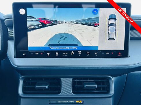 New 2026 Ford Maverick Lariat w/ Black Appearance Package image 15