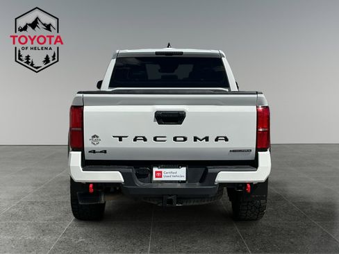 Certified 2024 Toyota Tacoma TRD Off-Road AWD/4WD image 4