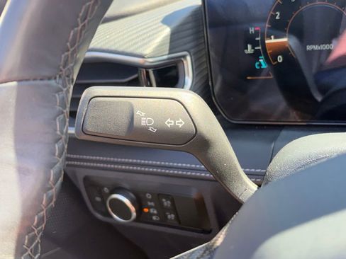 Used 2025 Ford Mustang Premium image 14