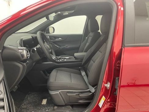 New 2026 Chevrolet Equinox LT w/ Safety and Technology Package AWD/4WD image 7