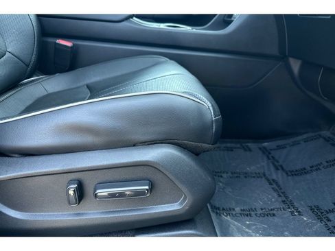 Used 2024 Honda Pilot Elite image 24