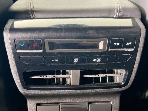 Used 2022 Acura MDX SH-AWD w/ Technology Package image 27