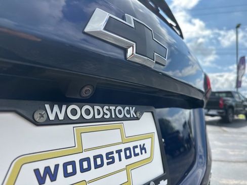 Used 2022 Chevrolet Equinox RS w/ RS Leather Package image 23