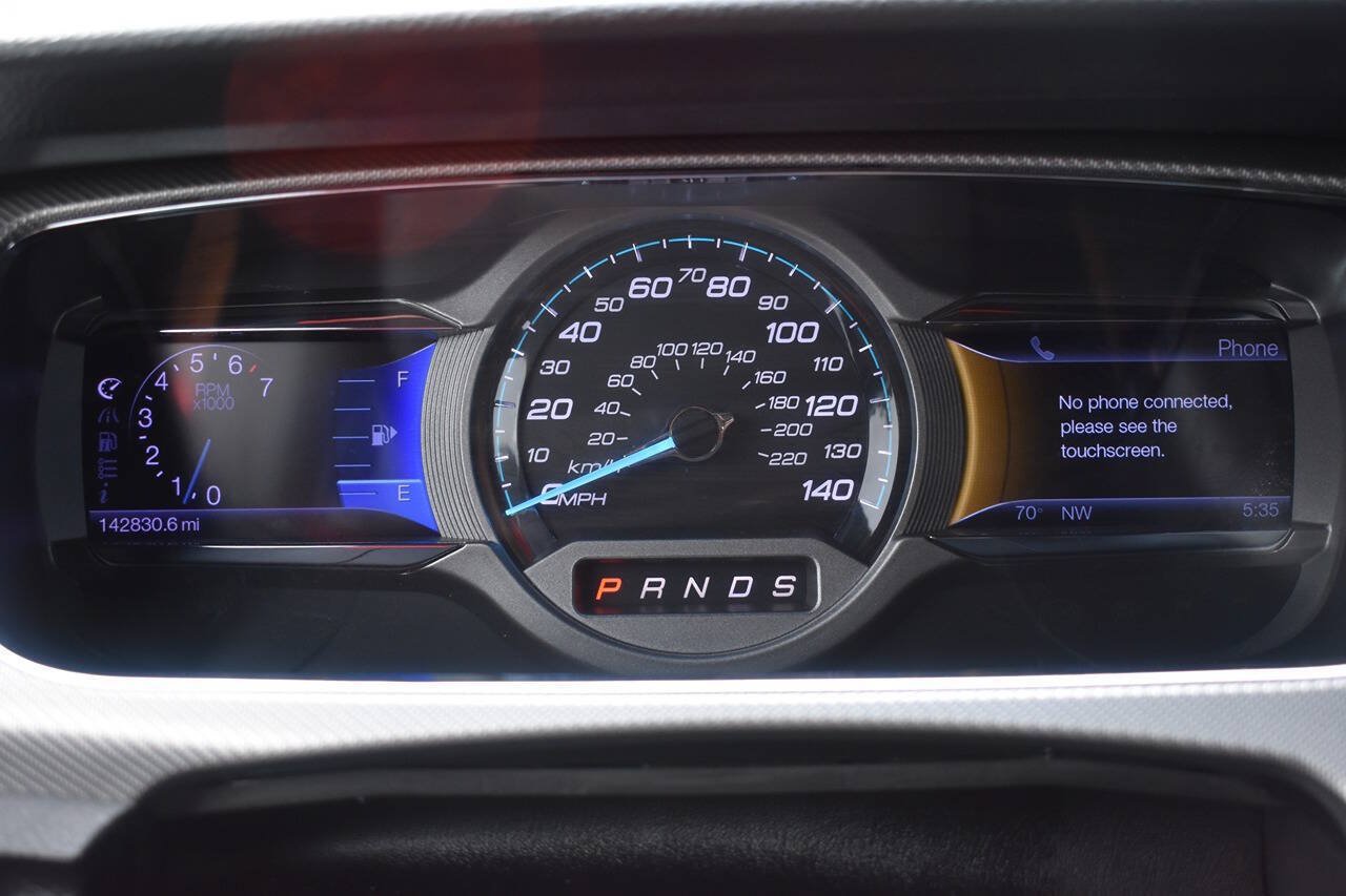 Used 2013 Ford Taurus SHO AWD/4WD image 27