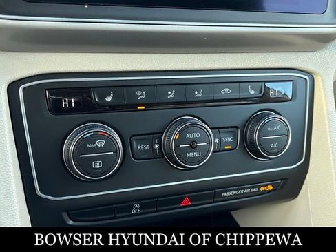 Used 2019 Volkswagen Atlas SE w/ Panoramic Sunroof Package image 17