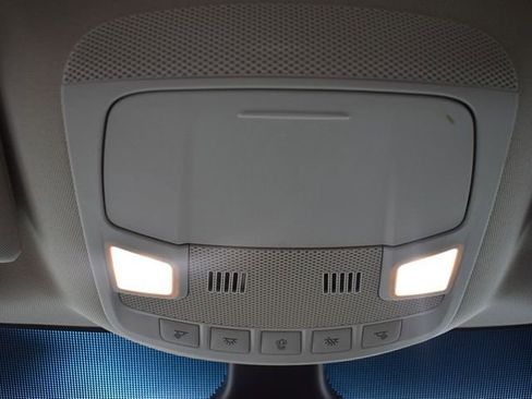 Used 2023 Ford Edge SEL AWD/4WD image 25