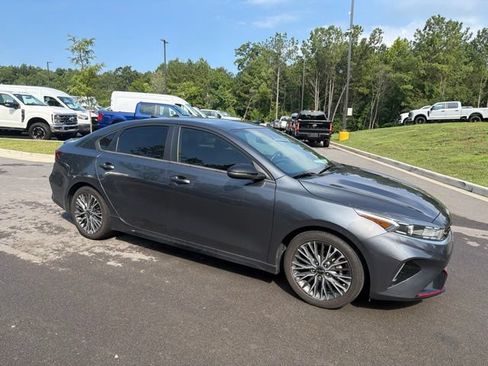 Used 2022 Kia Forte GT-Line FWD image 11