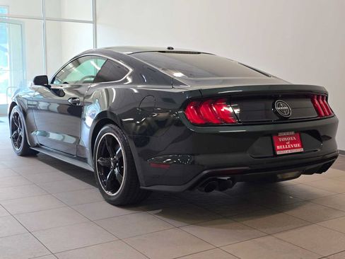 Used 2019 Ford Mustang Bullitt RWD image 4