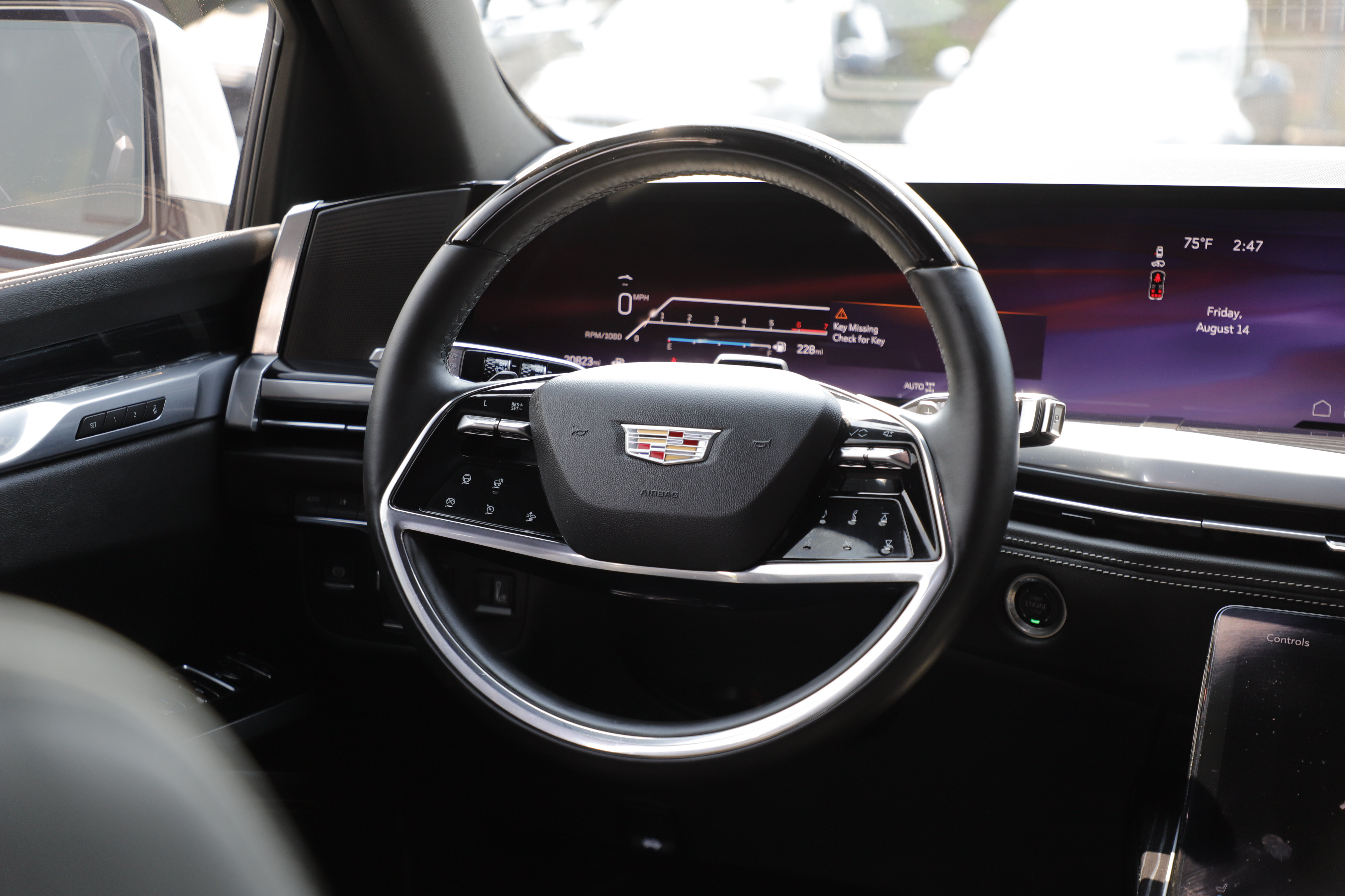 Used 2025 Cadillac Escalade Sport w/ Touring Package AWD/4WD image 18