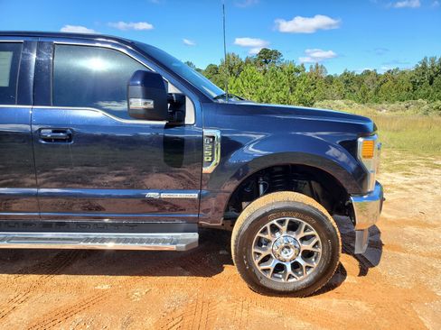 Used 2022 Ford F250 Lariat w/ Lariat Ultimate Package image 14