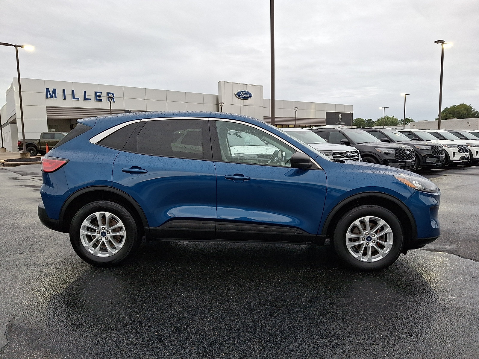 Certified 2022 Ford Escape SE AWD/4WD image 7