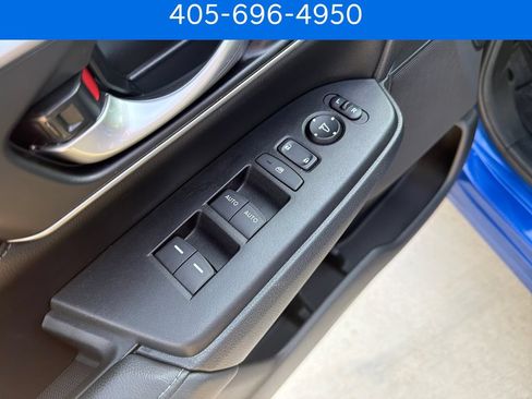 Used 2021 Honda CR-V Touring image 14