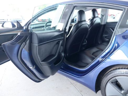 Used 2021 Tesla Model 3 Standard Range Plus RWD image 30