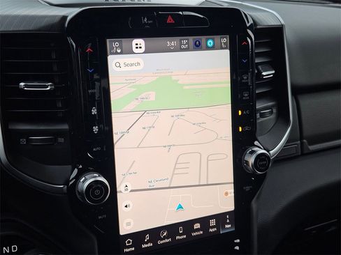 New 2026 RAM 1500 4x4 Crew Cab image 24