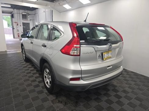 Used 2015 Honda CR-V LX image 4
