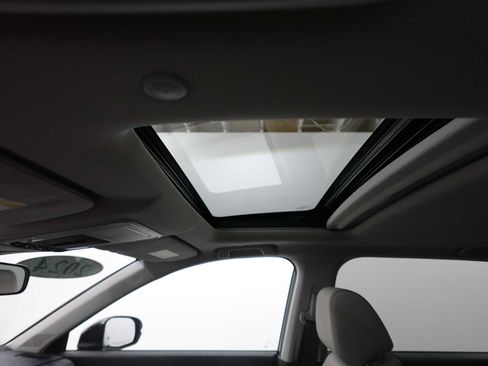 Used 2024 Honda CR-V EX image 23