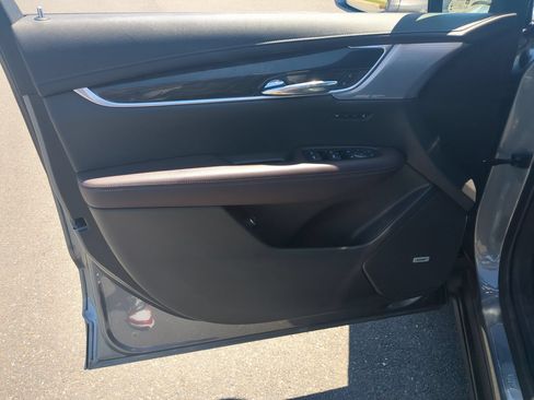 Certified 2020 Cadillac XT6 Premium Luxury AWD/4WD image 21