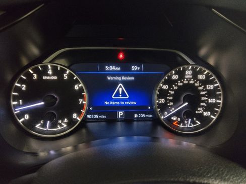 Used 2016 Nissan Murano S FWD image 23