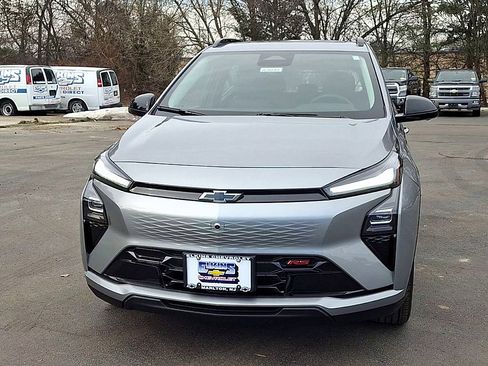 New 2027 Chevrolet Bolt RS w/ Technology Package FWD image 6