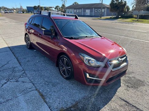 Used 2015 Subaru Impreza 2.0i image 2