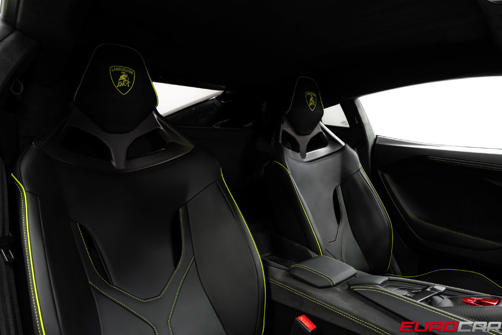 Used 2025 Lamborghini Revuelto AWD/4WD image 43