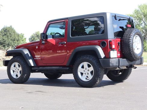Used 2013 Jeep Wrangler Sport AWD/4WD image 7