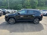 New 2025 Jeep Compass Limited image 2