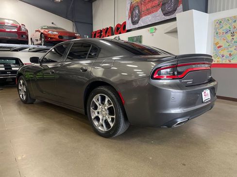 Used 2016 Dodge Charger SXT w/ AWD Plus Group image 42