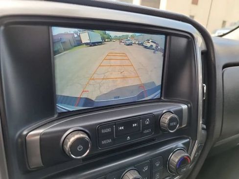 Used 2017 Chevrolet Silverado 2500 LT AWD/4WD image 26